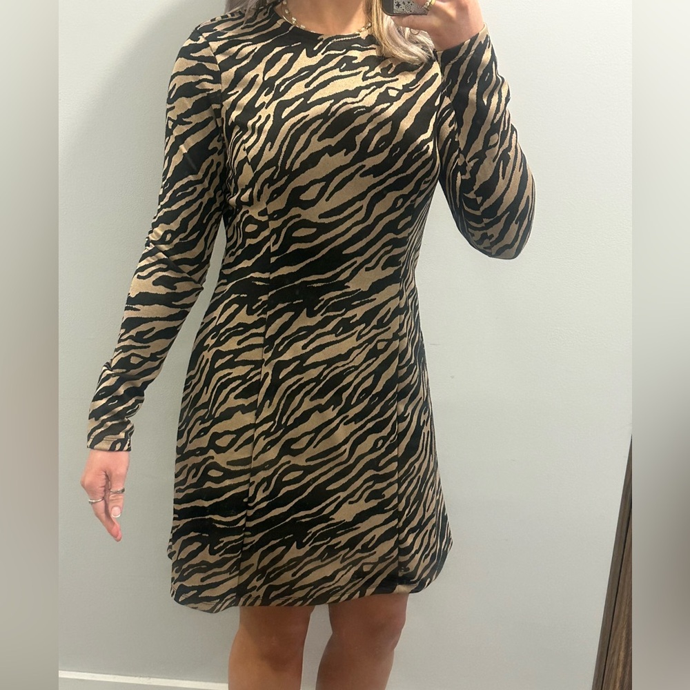 Primark Black and White Fabric Dress